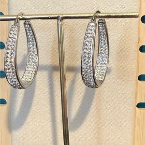 Elegant Silver Hoop with crystals Earrings
